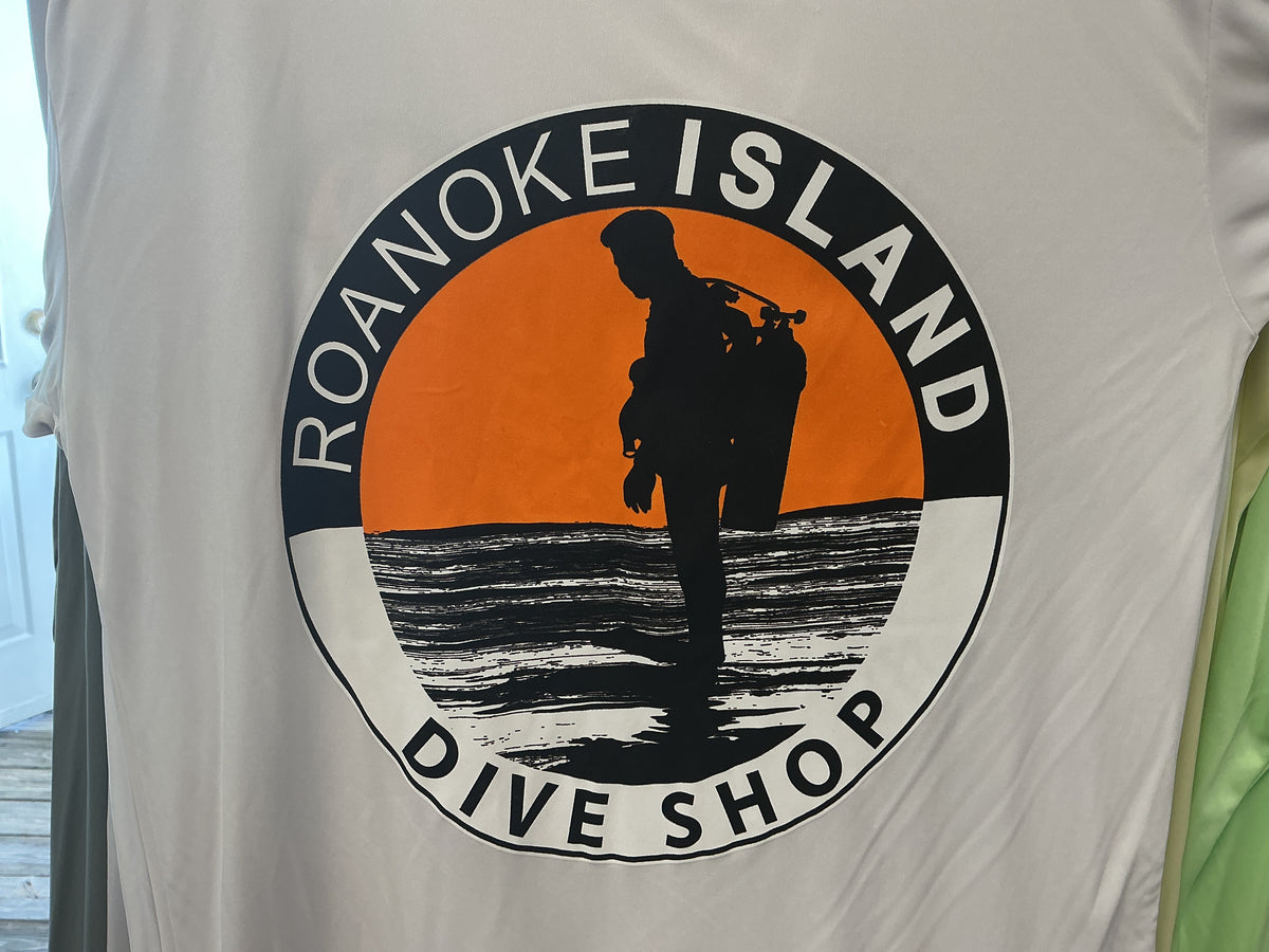 Beach Diver Long Sleeve Rash Guard
